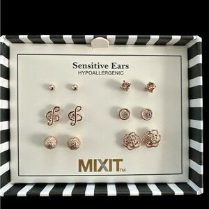Mixit Sensitive post earrings